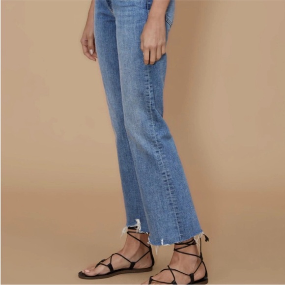 Le Jean “Bella” Crop Flare Jeans — Size 27 — Beach House Wash - Picture 3 of 8